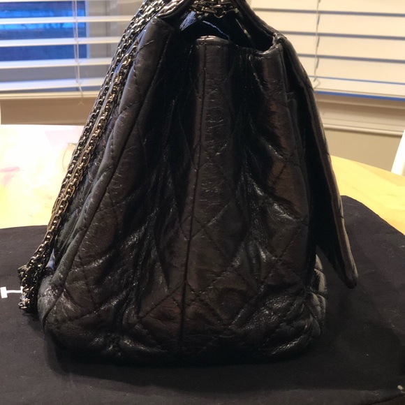 CHANEL black reissue accordion flap bag - Picture 8 of 15